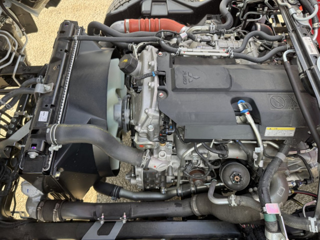 三菱ふそう キャンター 小型 平ボディ（クレーン付） 2RG-FEB80(103650) 44枚目