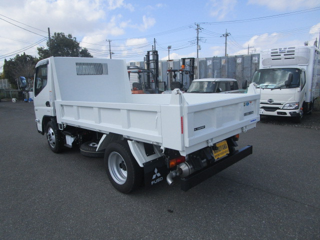 三菱ふそう キャンター 小型 土砂ダンプ 2RG-FBA60(103651) 3枚目