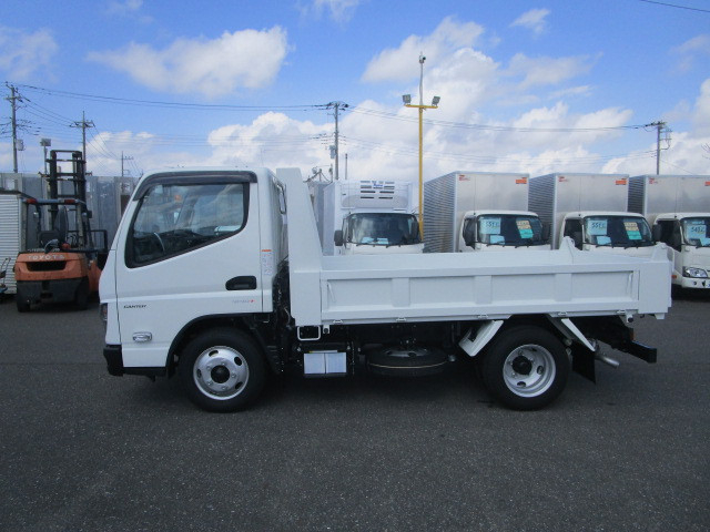 三菱ふそう キャンター 小型 土砂ダンプ 2RG-FBA60(103651) 5枚目