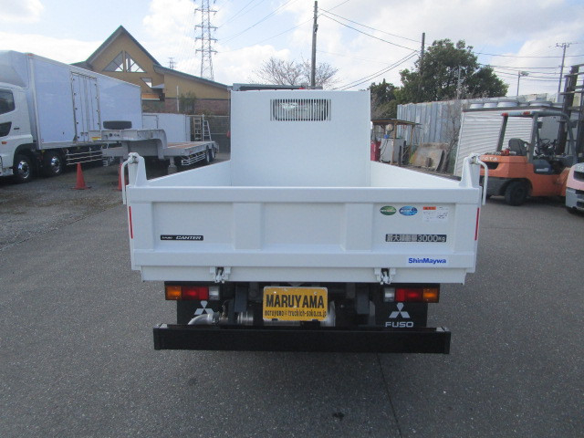 三菱ふそう キャンター 小型 土砂ダンプ 2RG-FBA60(103651) 7枚目