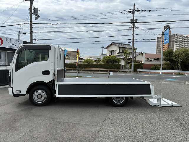 いすゞ エルフ 小型 平ボディ 2TG-NJR88AF(103652) 11枚目