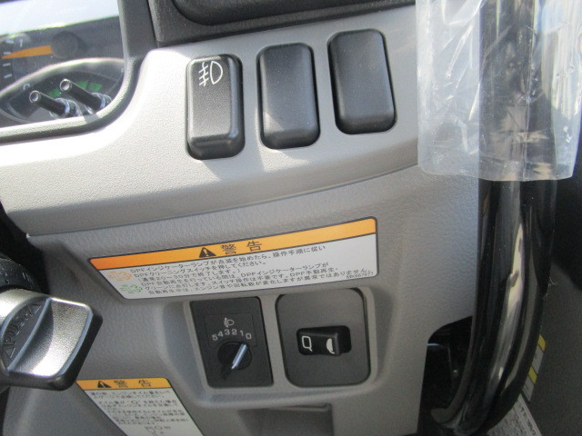 三菱ふそう キャンター 小型 土砂ダンプ 2RG-FBA60(103651) 11枚目