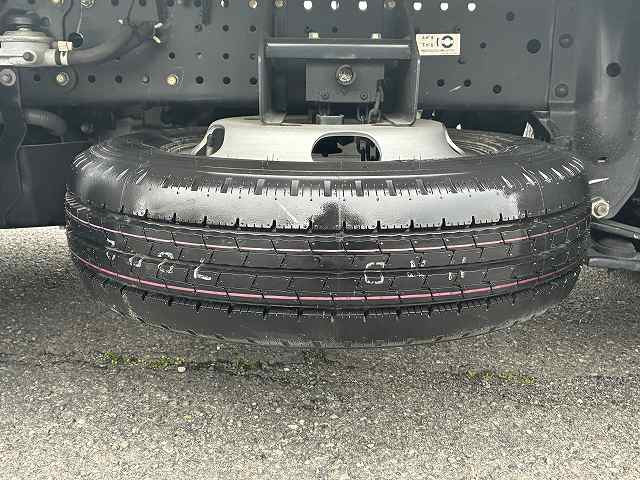 いすゞ エルフ 小型 平ボディ 2TG-NJR88AF(103652) 25枚目