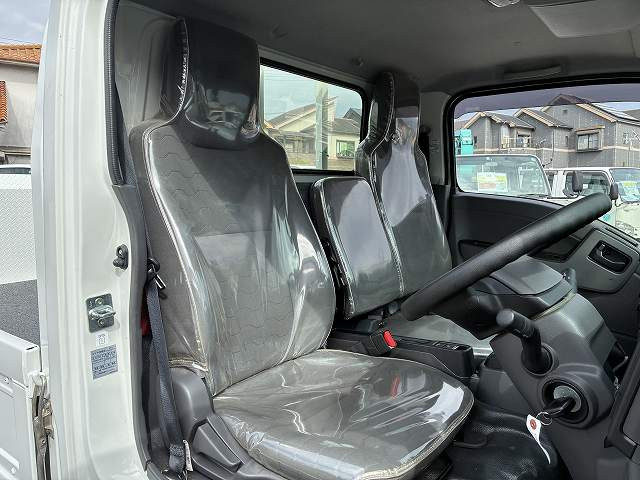 いすゞ エルフ 小型 平ボディ 2TG-NJR88AF(103652) 31枚目