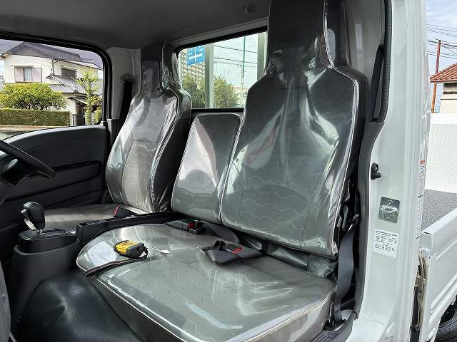 いすゞ エルフ 小型 平ボディ 2TG-NJR88AF(103652) 32枚目