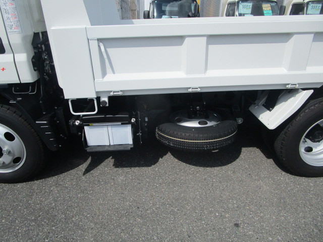 三菱ふそう キャンター 小型 土砂ダンプ 2RG-FBA60(103651) 35枚目