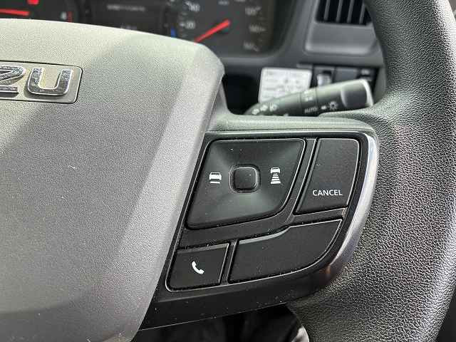 いすゞ エルフ 小型 平ボディ 2TG-NJR88AF(103652) 38枚目