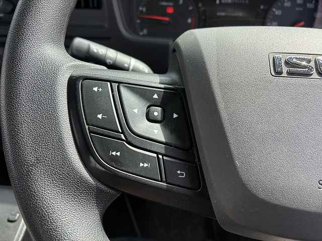 いすゞ エルフ 小型 平ボディ 2TG-NJR88AF(103652) 39枚目