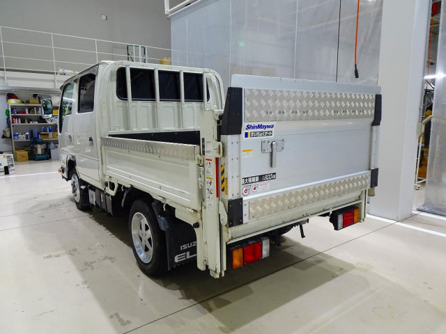 いすゞ エルフ 小型 Wキャブ 2RG-NJS88A(103655) 4枚目