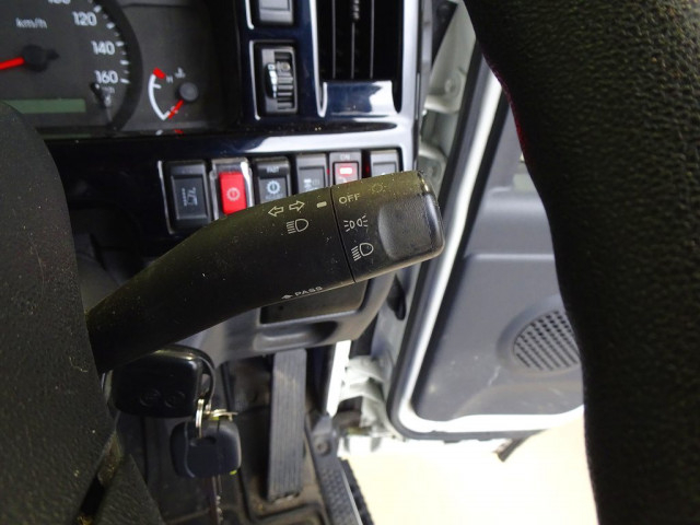 いすゞ エルフ 小型 Wキャブ 2RG-NJS88A(103655) 20枚目