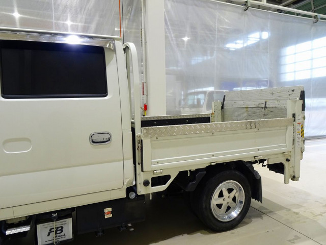 いすゞ エルフ 小型 Wキャブ 2RG-NJS88A(103655) 27枚目