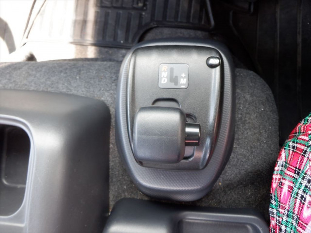 いすゞ フォワード 増トン 平ボディ 2RG-FTR90U2(103656) 26枚目