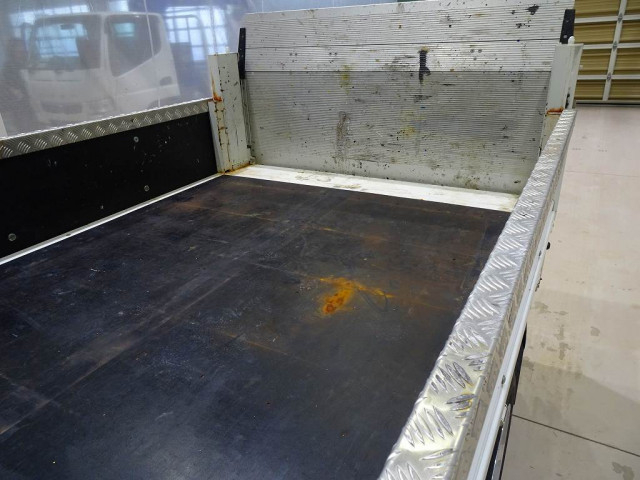 いすゞ エルフ 小型 Wキャブ 2RG-NJS88A(103655) 31枚目