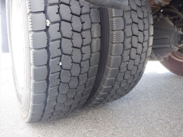 いすゞ フォワード 増トン 平ボディ 2RG-FTR90U2(103656) 30枚目