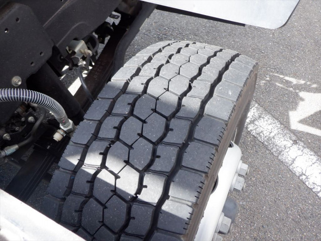 いすゞ フォワード 増トン 平ボディ 2RG-FTR90U2(103656) 31枚目