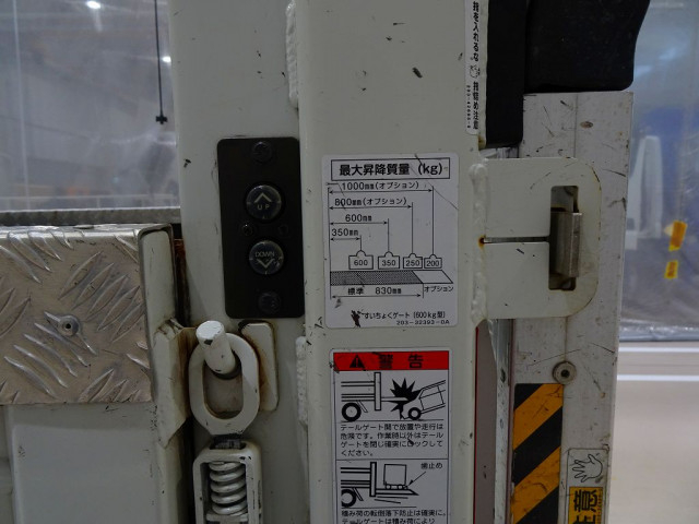 いすゞ エルフ 小型 Wキャブ 2RG-NJS88A(103655) 36枚目