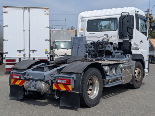 UDトラックス（日産） クオン 大型 トラクタ 2RG-GK5DAB(103658) 3枚目