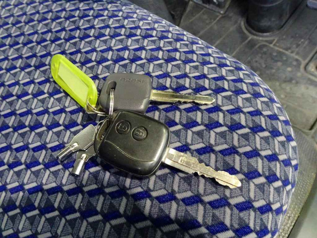 いすゞ エルフ 小型 Wキャブ 2RG-NJS88A(103655) 47枚目