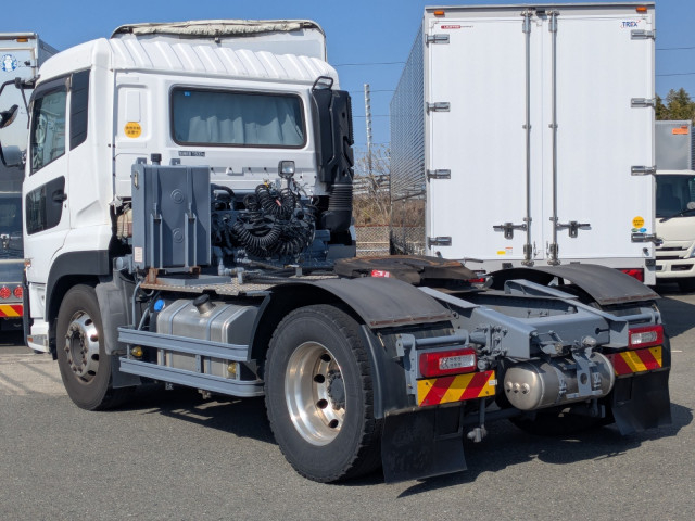 UDトラックス（日産） クオン 大型 トラクタ 2RG-GK5DAB(103659) 4枚目