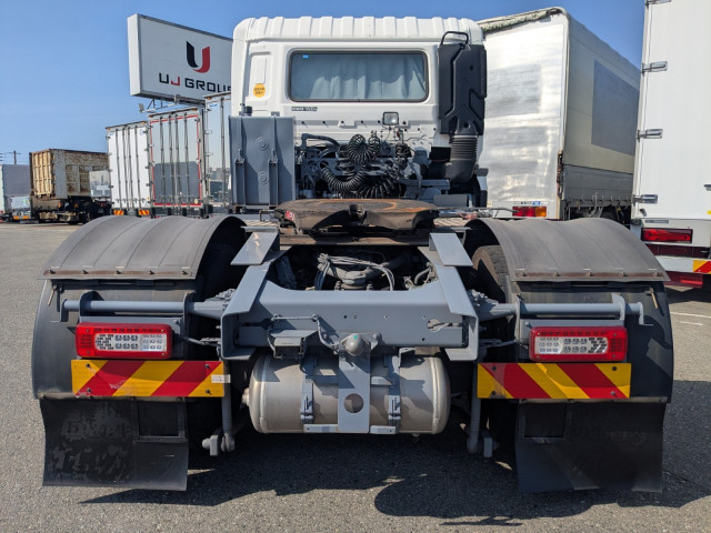 UDトラックス（日産） クオン 大型 トラクタ 2RG-GK5DAB(103659) 5枚目