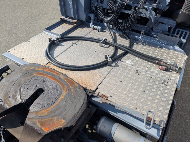 UDトラックス（日産） クオン 大型 トラクタ 2RG-GK5DAB(103659) 12枚目