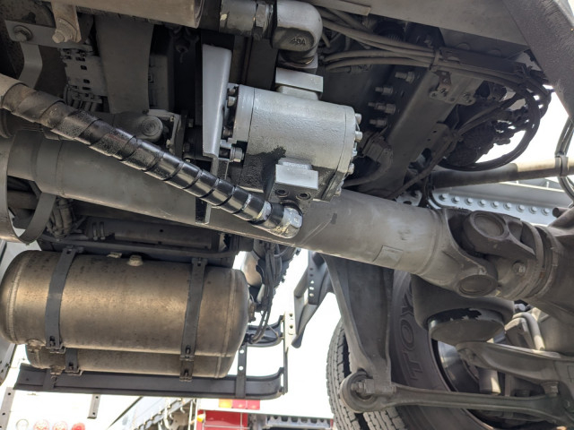 UDトラックス（日産） クオン 大型 トラクタ 2RG-GK5DAB(103658) 20枚目