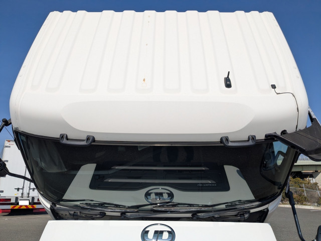 UDトラックス（日産） クオン 大型 トラクタ 2RG-GK5DAB(103659) 37枚目