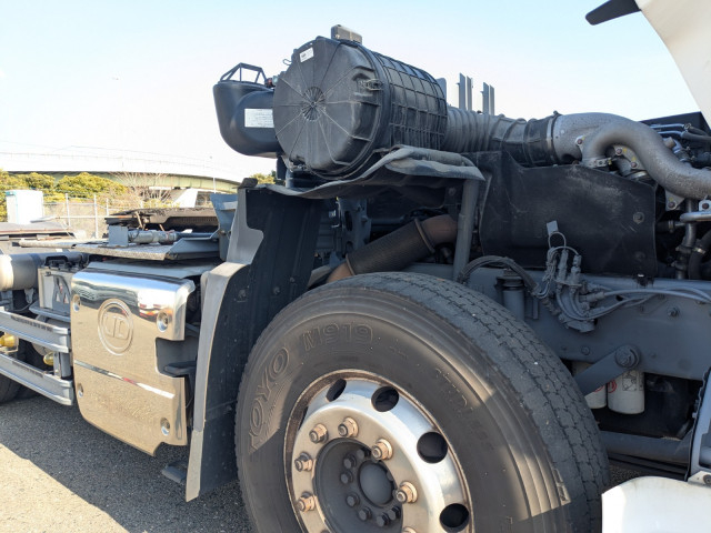 UDトラックス（日産） クオン 大型 トラクタ 2RG-GK5DAB(103659) 38枚目