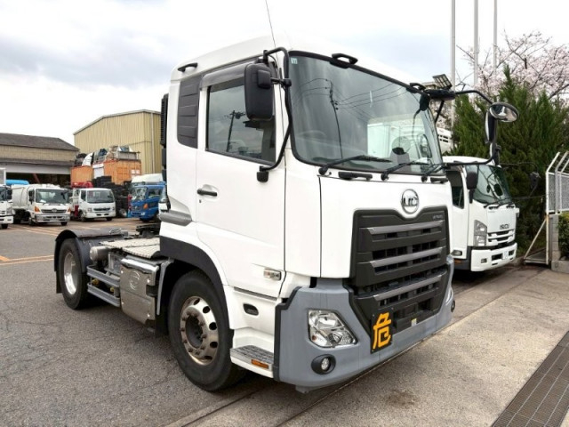 UDトラックス（日産） クオン 大型 トラクタ 2RG-GK5DAB(103661) 2枚目