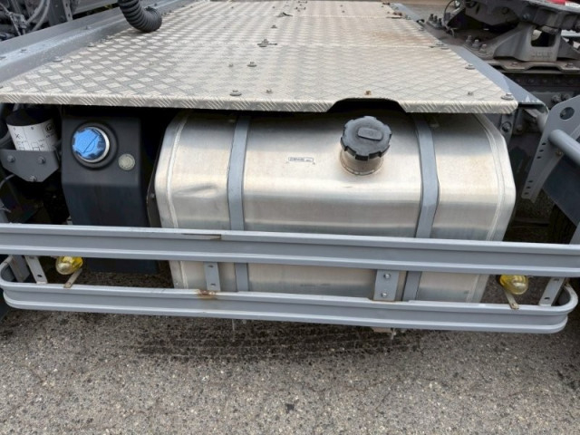 UDトラックス（日産） クオン 大型 トラクタ 2RG-GK5DAB(103661) 10枚目