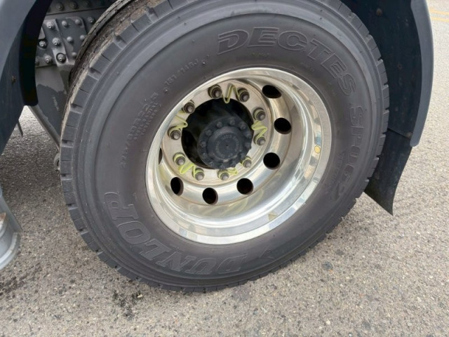 UDトラックス（日産） クオン 大型 トラクタ 2RG-GK5DAB(103661) 12枚目