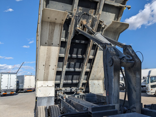 日野 プロフィア 大型 土砂ダンプ 2DG-FA1AGA(103663) 31枚目