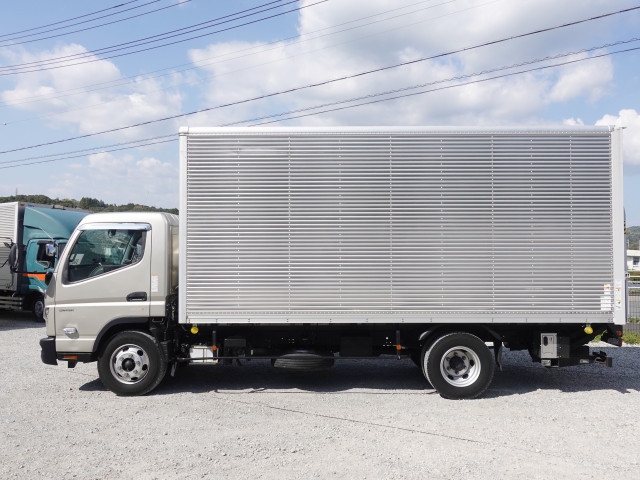 三菱ふそう キャンター 小型 バン 2RG-FEB90(103664) 12枚目