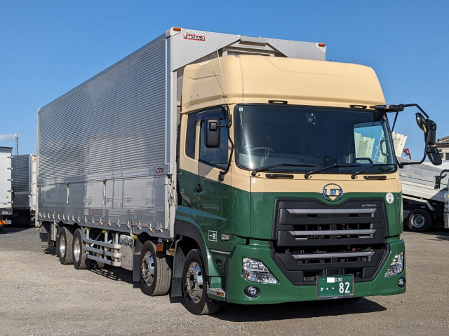 UDトラックス（日産） クオン 大型 ウィング 2PG-CG5CA(103665) 2枚目
