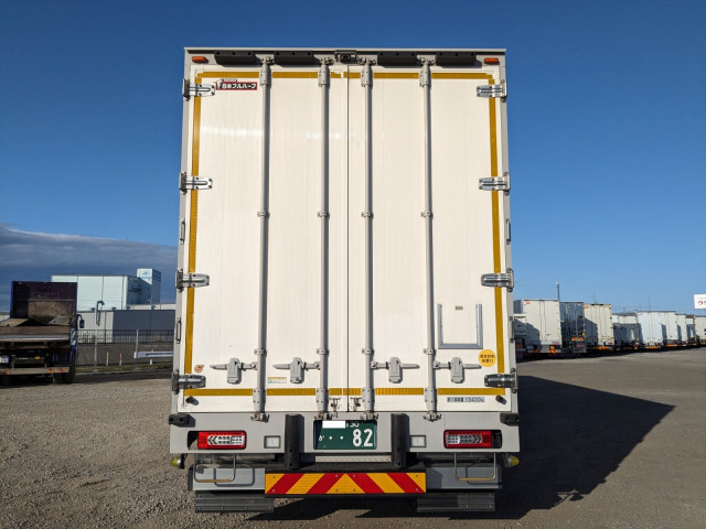 UDトラックス（日産） クオン 大型 ウィング 2PG-CG5CA(103665) 5枚目