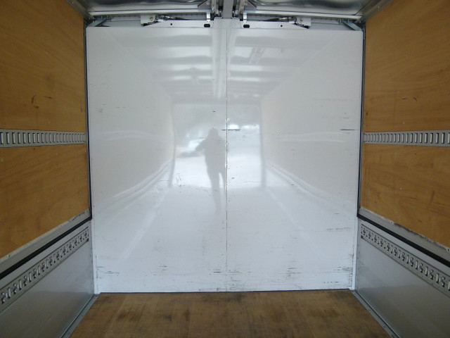 いすゞ フォワード 中型 ウィング 2RG-FRR90T2(103666) 12枚目