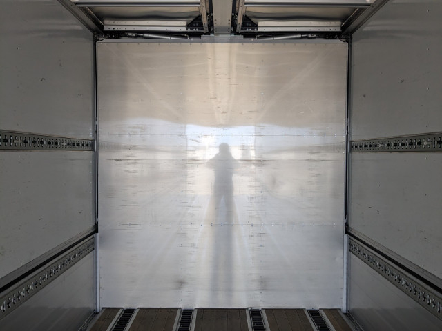 UDトラックス（日産） クオン 大型 ウィング 2PG-CG5CA(103665) 15枚目