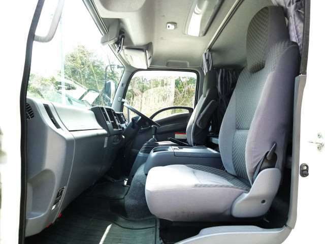 いすゞ フォワード 中型 ウィング 2RG-FRR90T2(103666) 29枚目