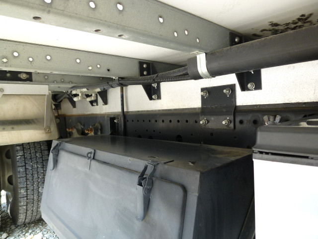 いすゞ フォワード 中型 ウィング 2RG-FRR90T2(103666) 35枚目