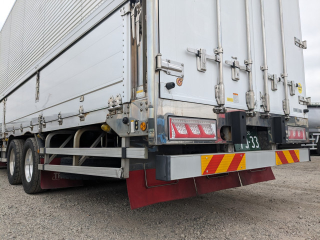 日野 プロフィア 大型 ウィング 2DG-FW1EHG(103668) 7枚目