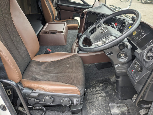 日野 プロフィア 大型 ウィング 2DG-FW1EHG(103668) 28枚目