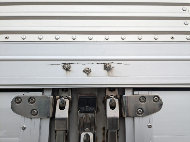 日野 プロフィア 大型 ウィング 2DG-FW1EHG(103668) 29枚目