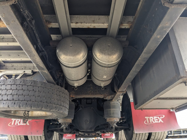 日野 プロフィア 大型 ウィング 2DG-FW1EHG(103668) 33枚目