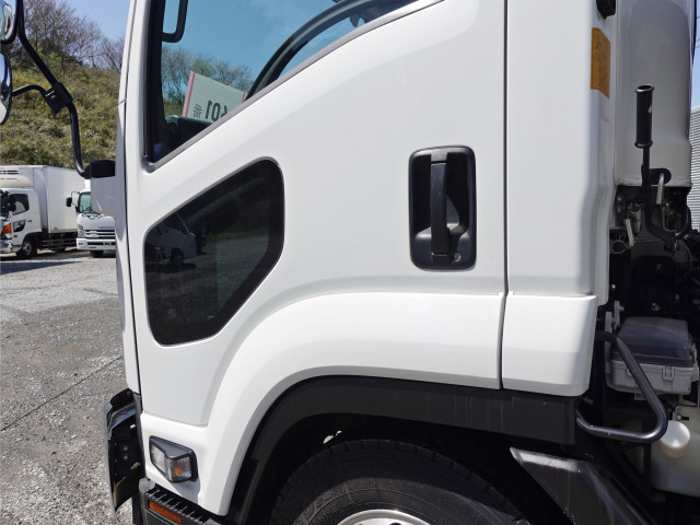 いすゞ フォワード 中型 平ボディ 2RG-FRR90S2(103672) 13枚目