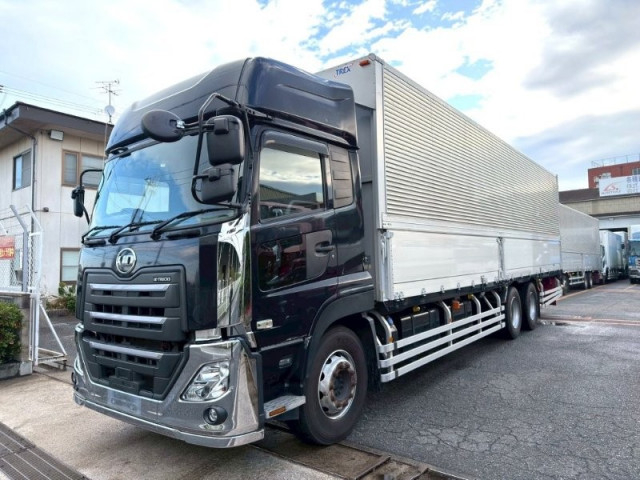 UDトラックス（日産） クオン 大型 ウィング 2PG-CD5CA(103673) 1枚目