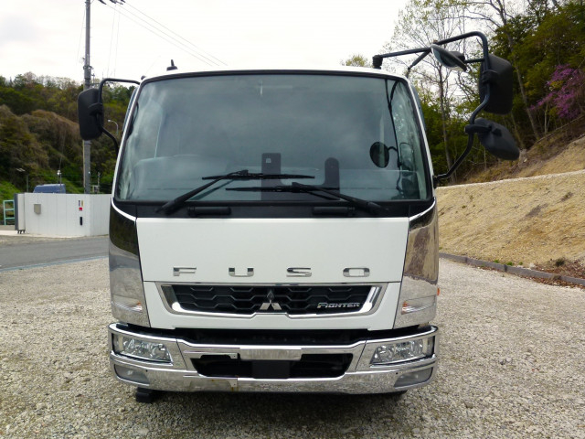 三菱ふそう ファイター 増トン 平ボディ（クレーン付） 2KG-FK65FZ(103674) 2枚目