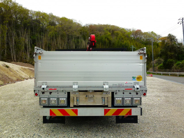 三菱ふそう ファイター 増トン 平ボディ（クレーン付） 2KG-FK65FZ(103674) 5枚目