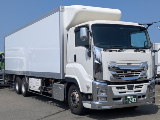 いすゞ ギガ 大型 冷蔵冷凍バン 2PG -CYL77C(103676) 2枚目