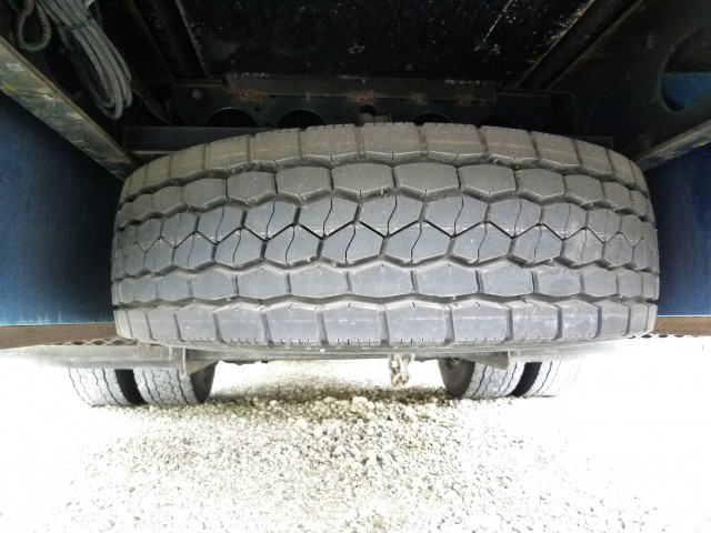 三菱ふそう ファイター 増トン 平ボディ（クレーン付） 2KG-FK65FZ(103674) 39枚目