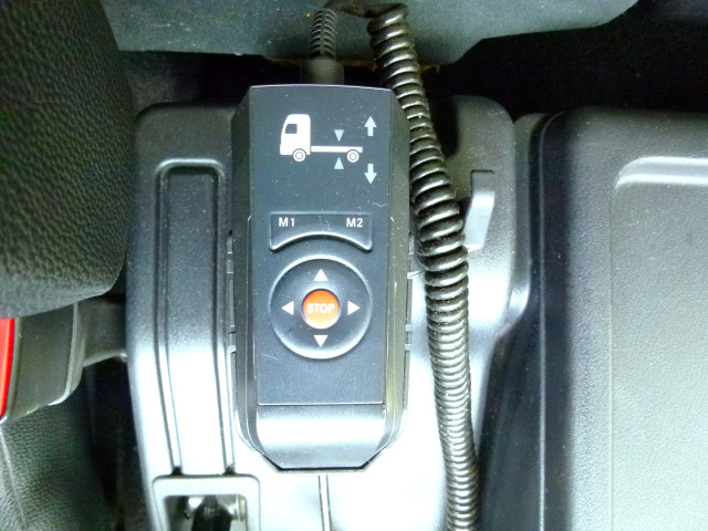 三菱ふそう ファイター 増トン 平ボディ（クレーン付） 2KG-FK65FZ(103674) 40枚目